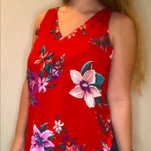 V neck Hawaiian print